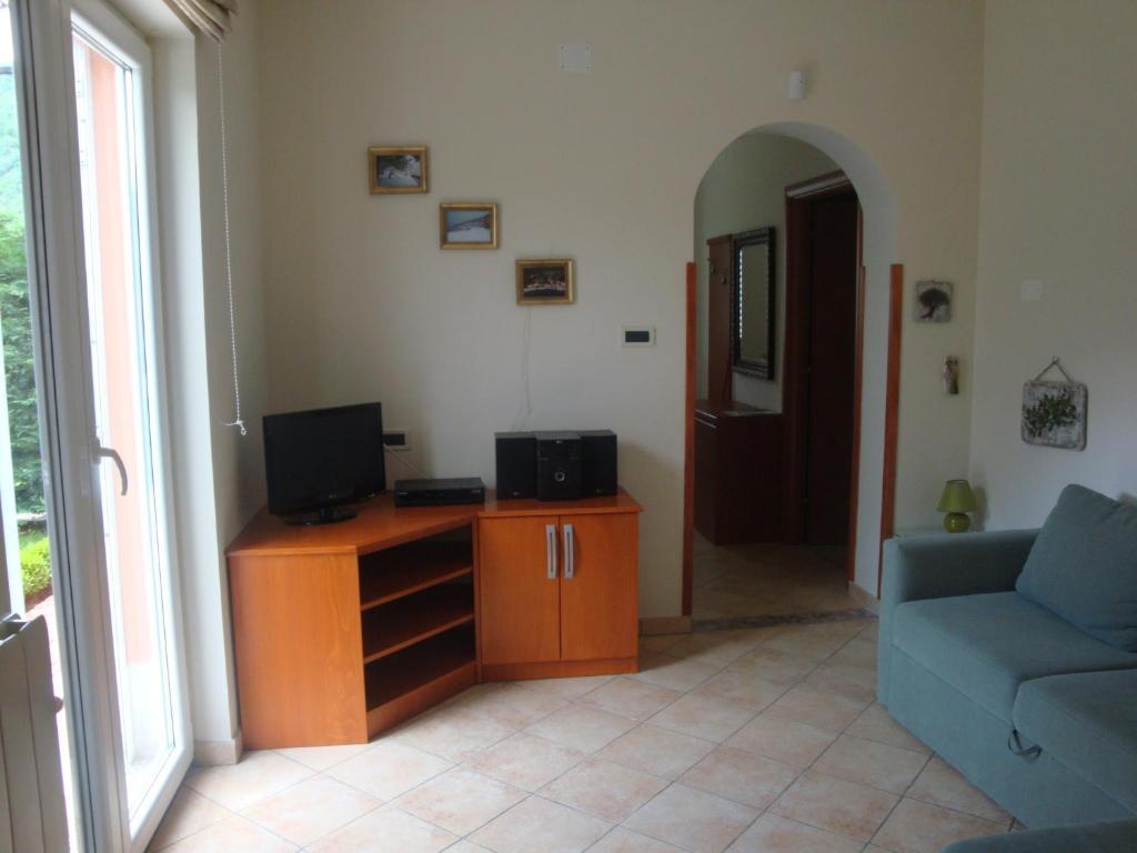 Apartments Mogorovic Mošćenička Draga Oda fotoğraf